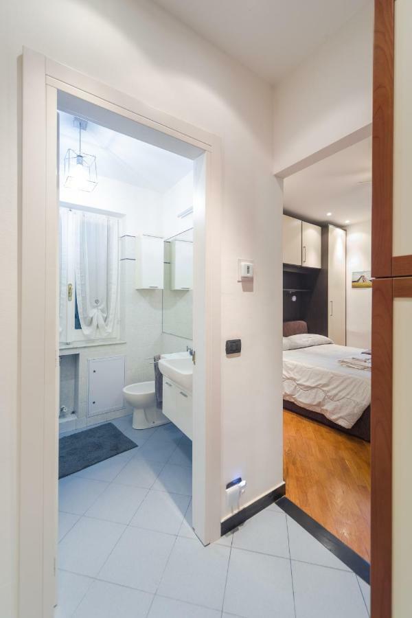 Old Port Apartment 4 Beds Genova Exterior foto